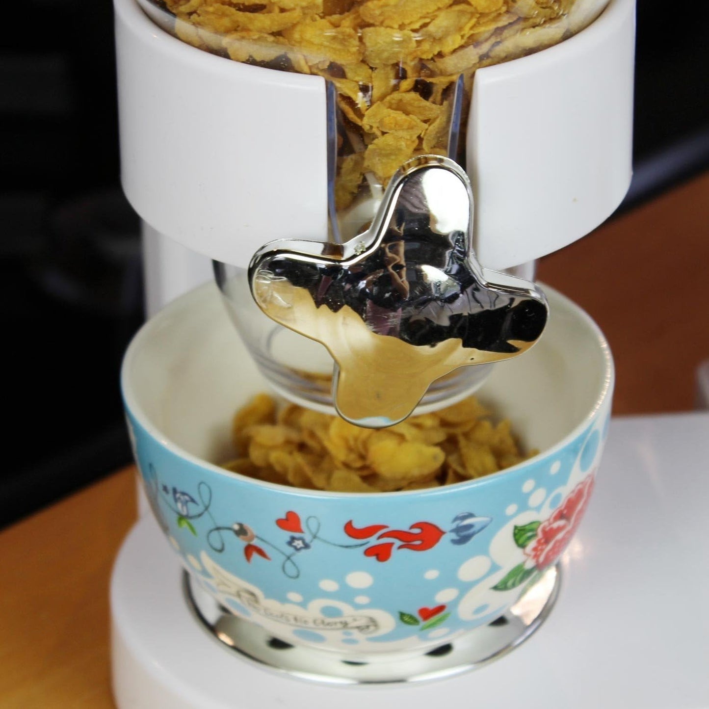 Double Cereal Dispenser Corn Flakes and cereals